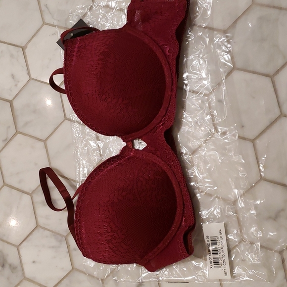 Fredrick's of Hollywood contour bra size 36B, nwt. - Picture 5 of 8